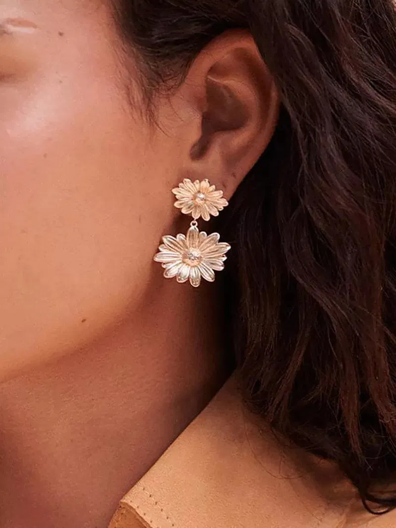Double Daisy Flower Earrings - Image 4